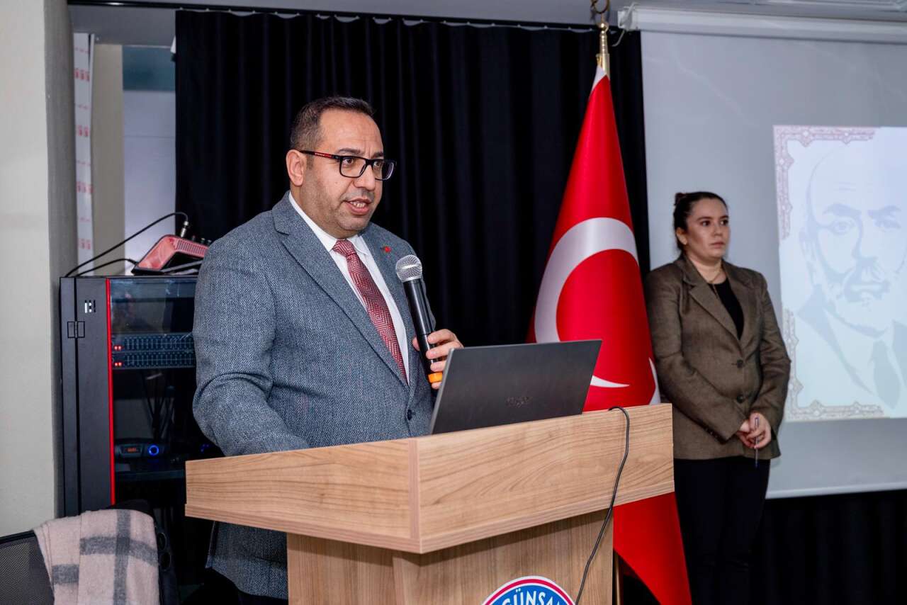 Menteşe’de İstiklal Marşı’nı En Güzel Okuyan Minikler Ödüllendirildi 5